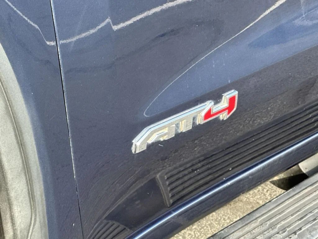 Used 2020 Blue GMC AT4 image 32