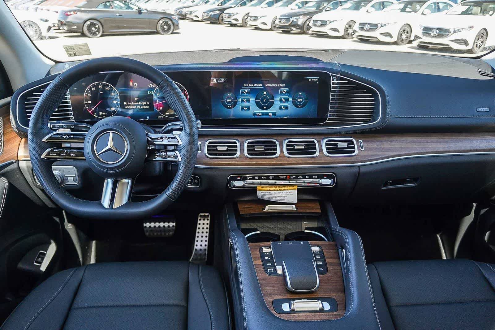New 2026 Polar White Mercedes-Benz GLS 450 image 13