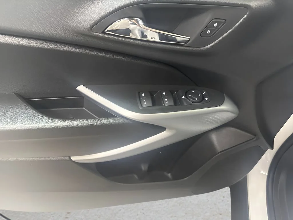 2026 Chevrolet Trax LS - Photo 13