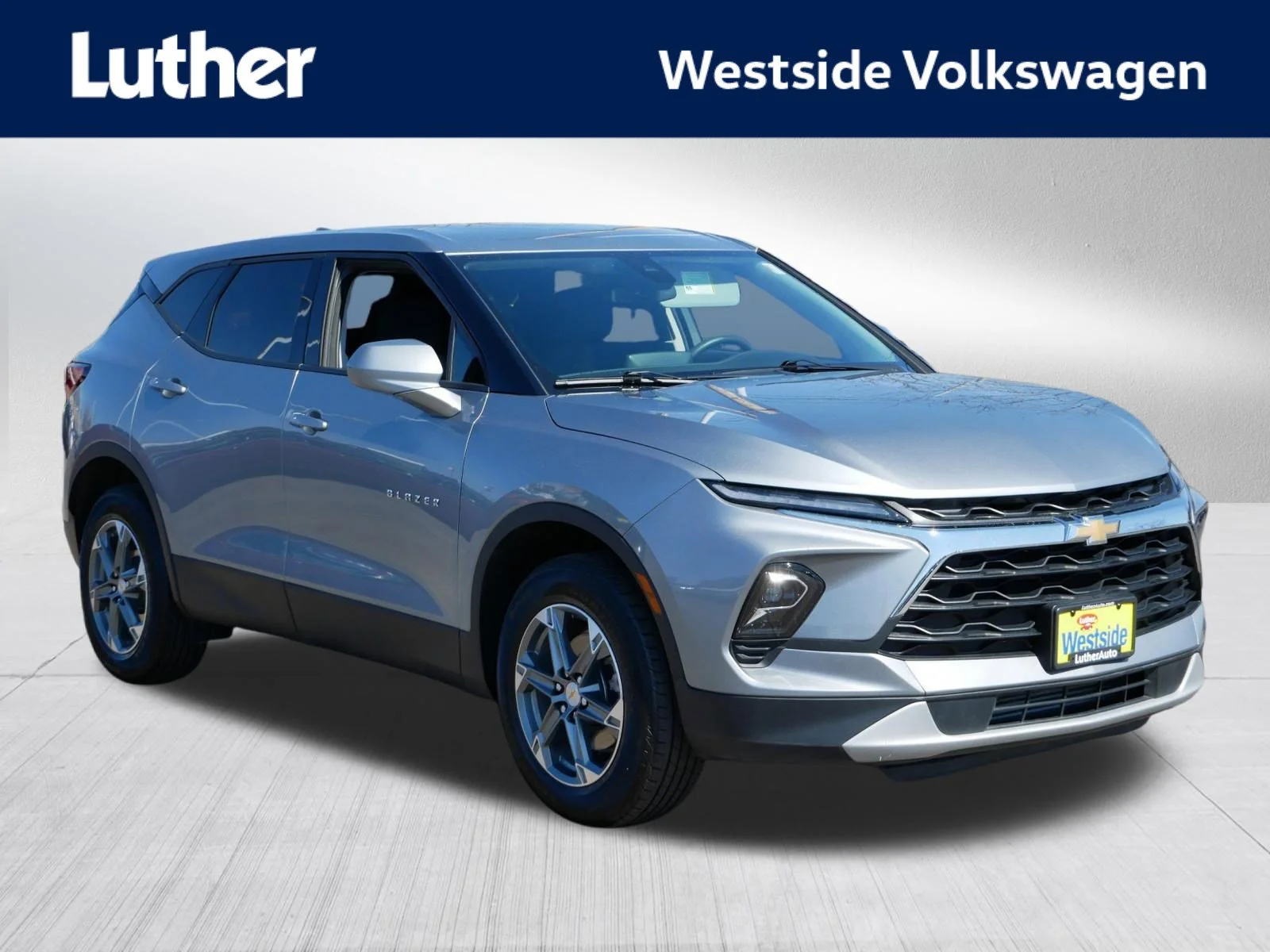 2025 Chevrolet Blazer 2.0T 2LT FWD's photo