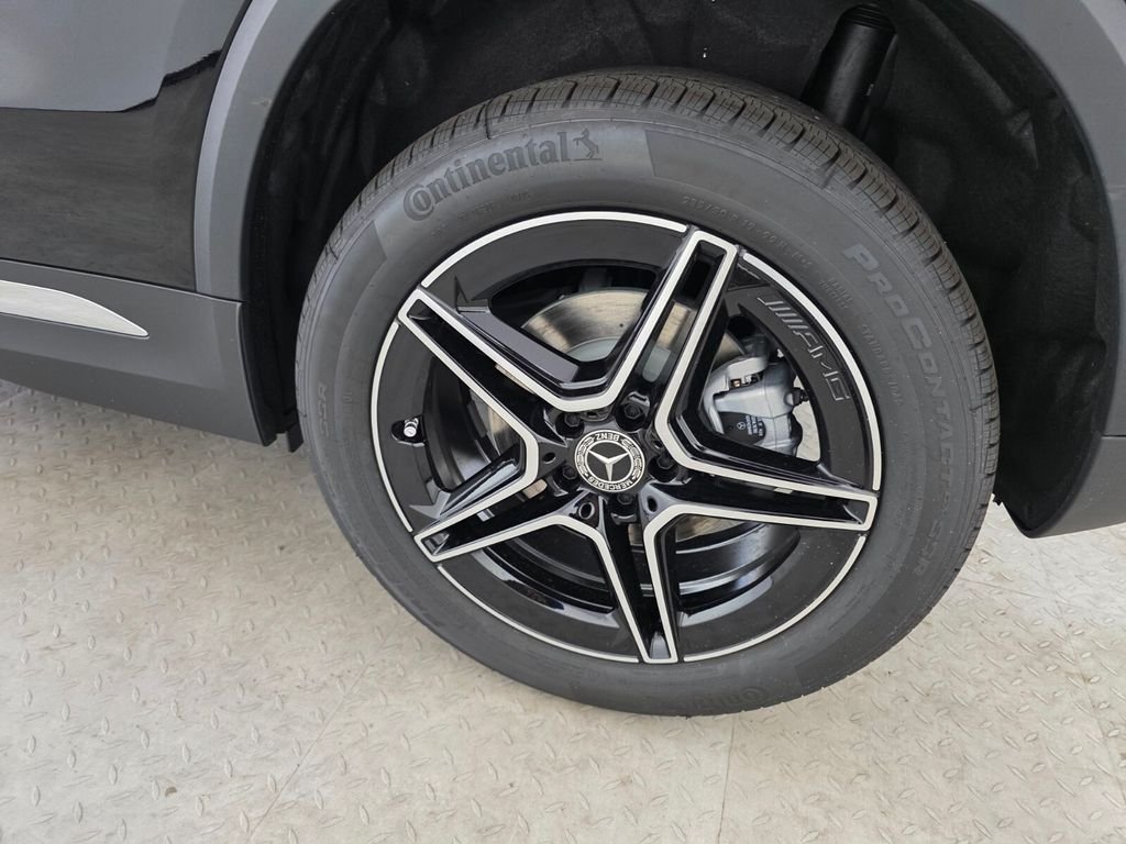 New 2026 Night Black Mercedes-Benz GLA 250 image 6