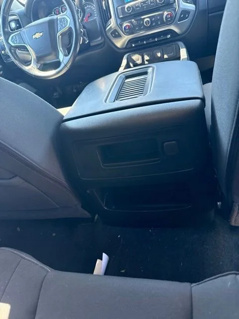 Used 2017 SILVER ICE METALLIC Chevrolet LT image 30