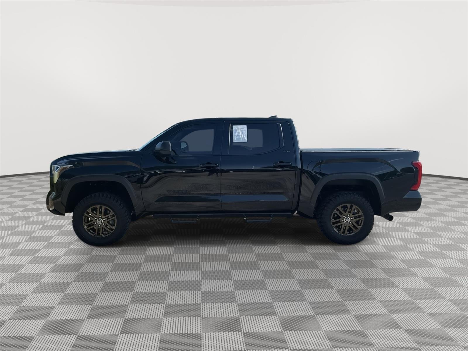 Used 2024 Midnight Black Metallic Toyota SR5 image 22