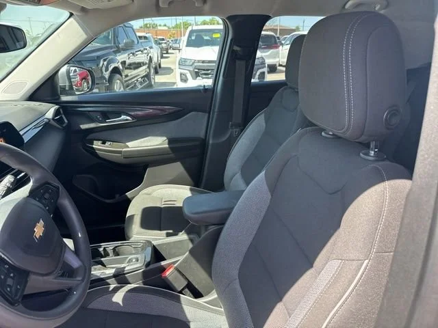 2025 Chevrolet Trailblazer LT - Photo 11