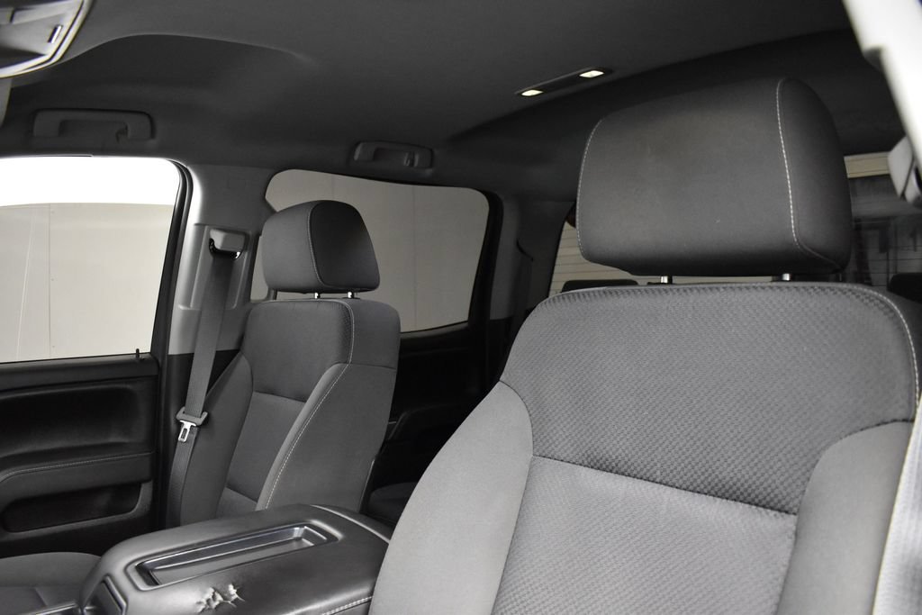 Used 2015 Black Chevrolet LT image 11