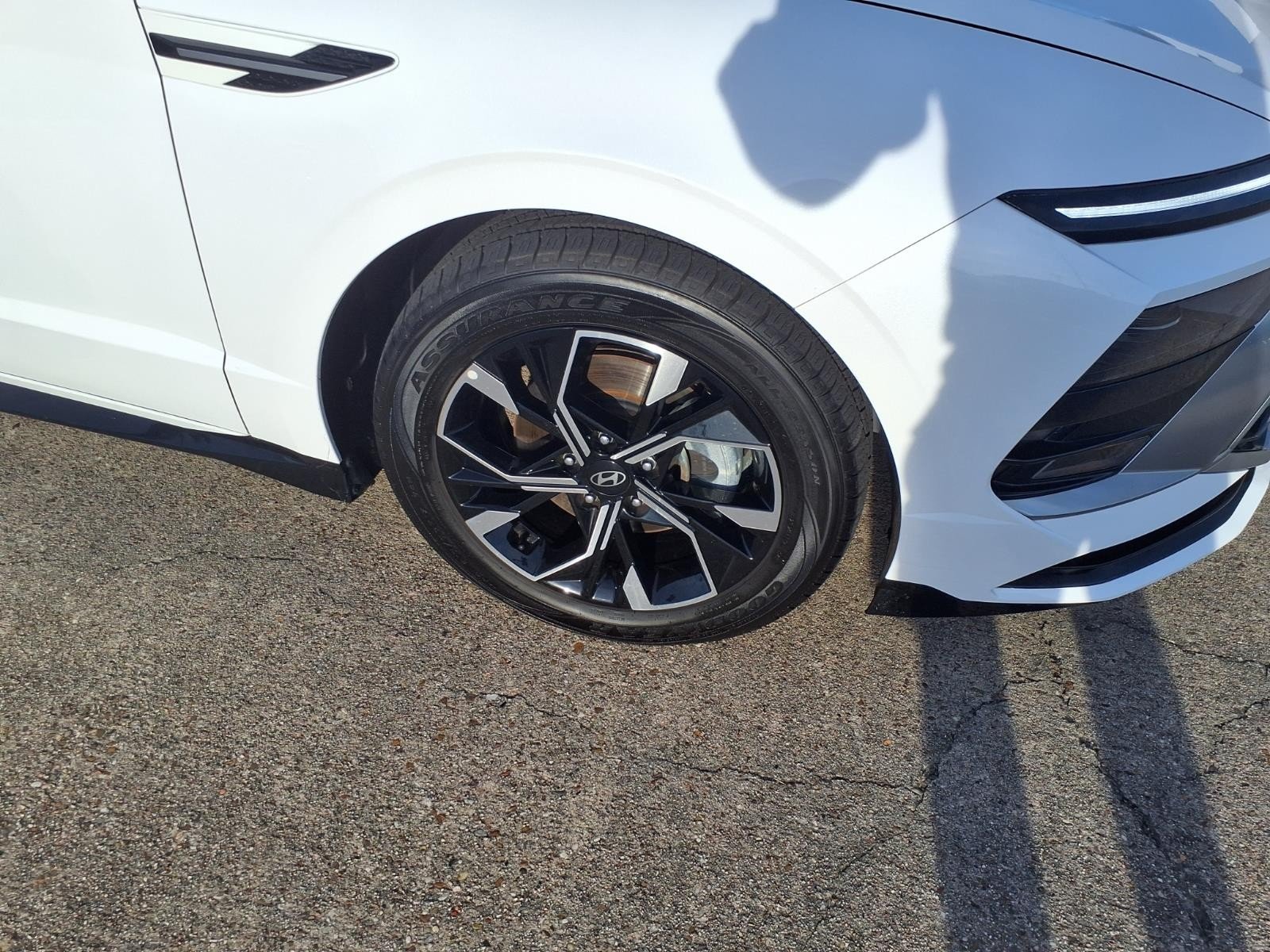 2025 Hyundai Sonata photo 5 of 25