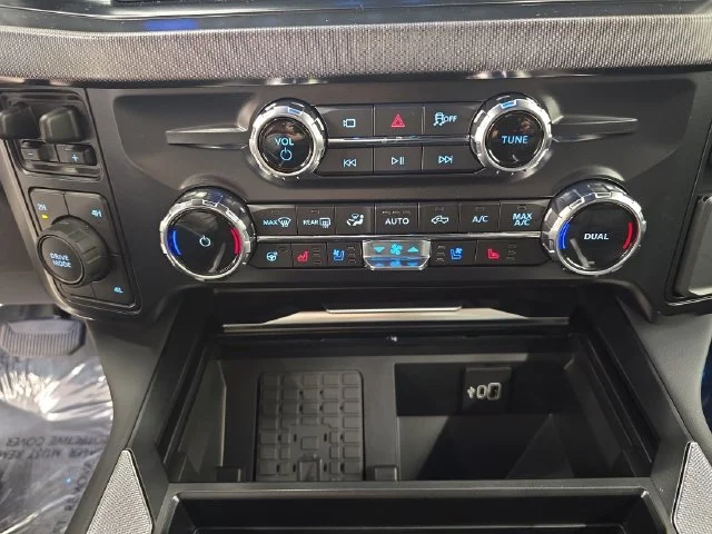 New 2027 Agate Black Metallic Ford F-450® Platinum® image 33