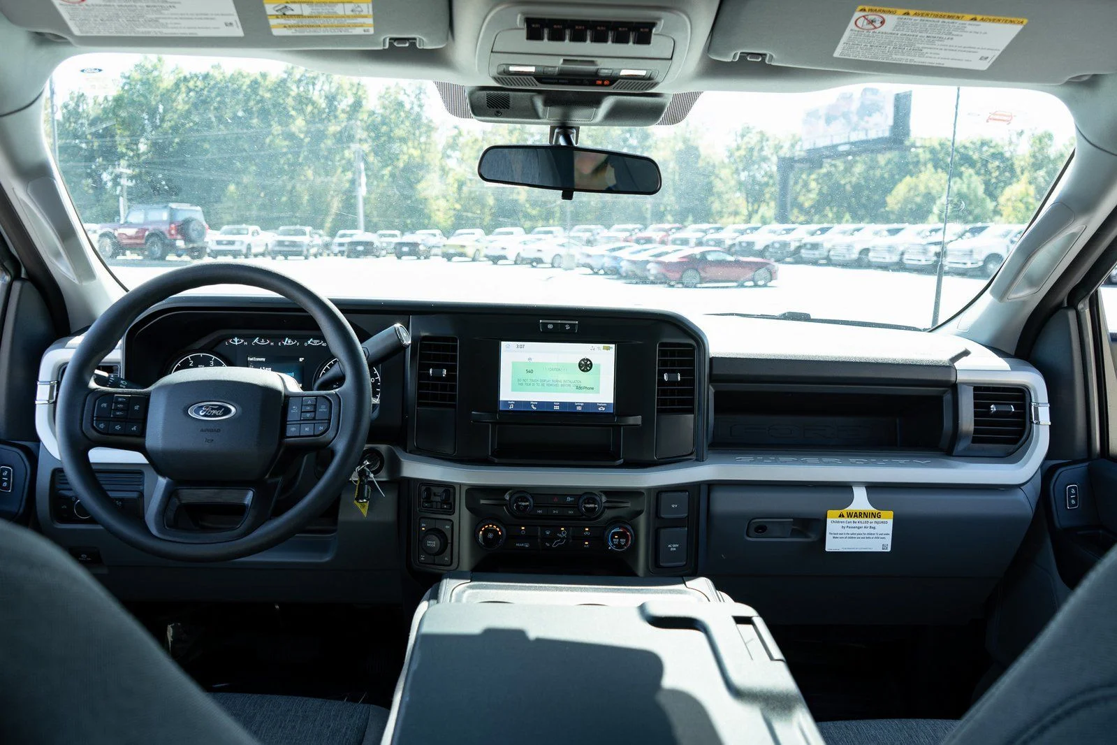 New 2026 Oxford White Ford F-350® XL image 19