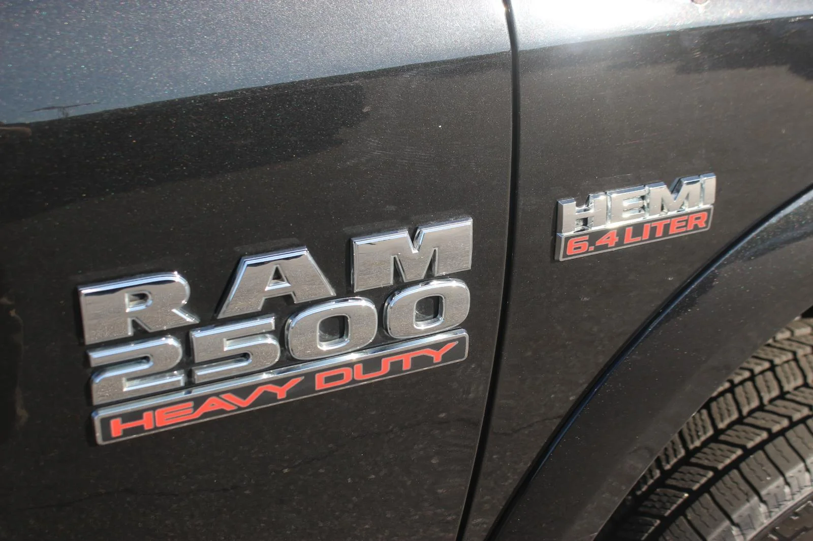 Used 2017 Black Ram Laramie image 11