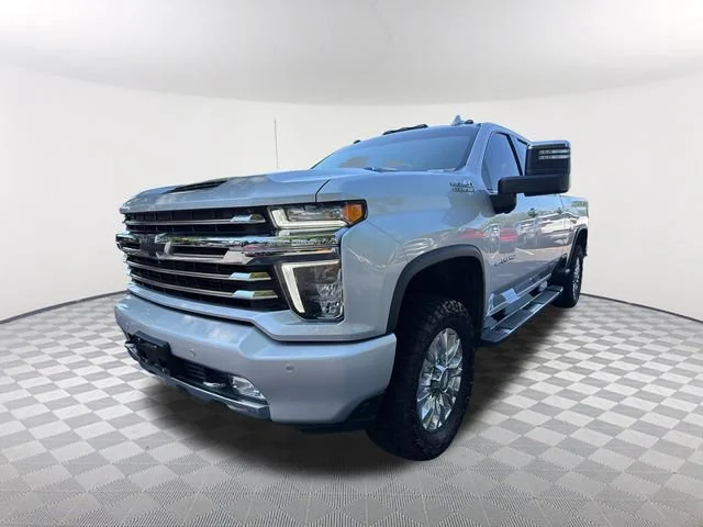 Used 2022 SILVER ICE METALLIC Chevrolet High Country image 1