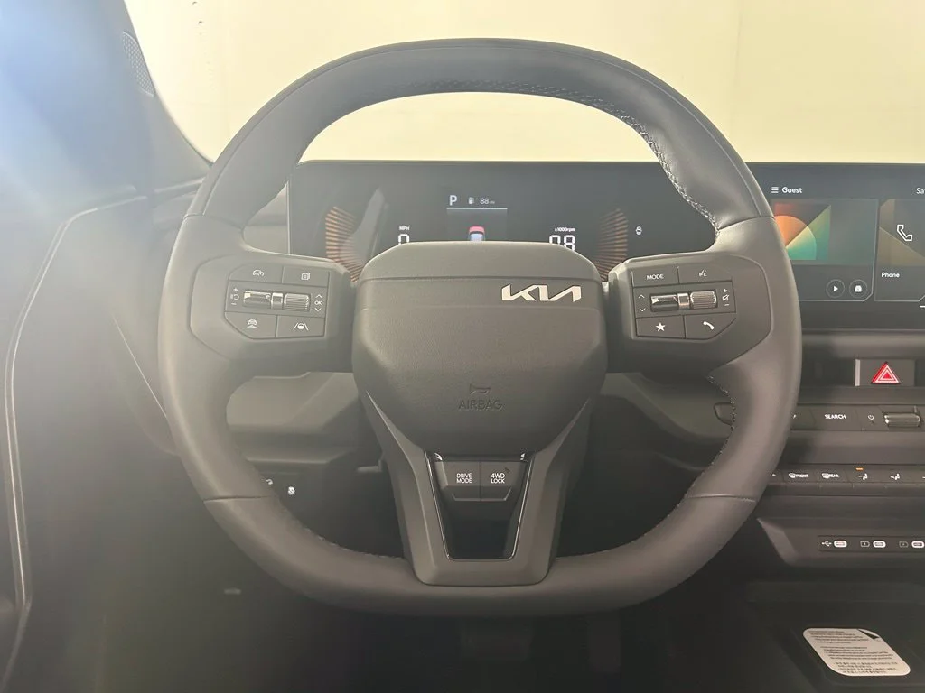 New 2027 Terrain Brown / Black Roof Kia X-Line S image 5