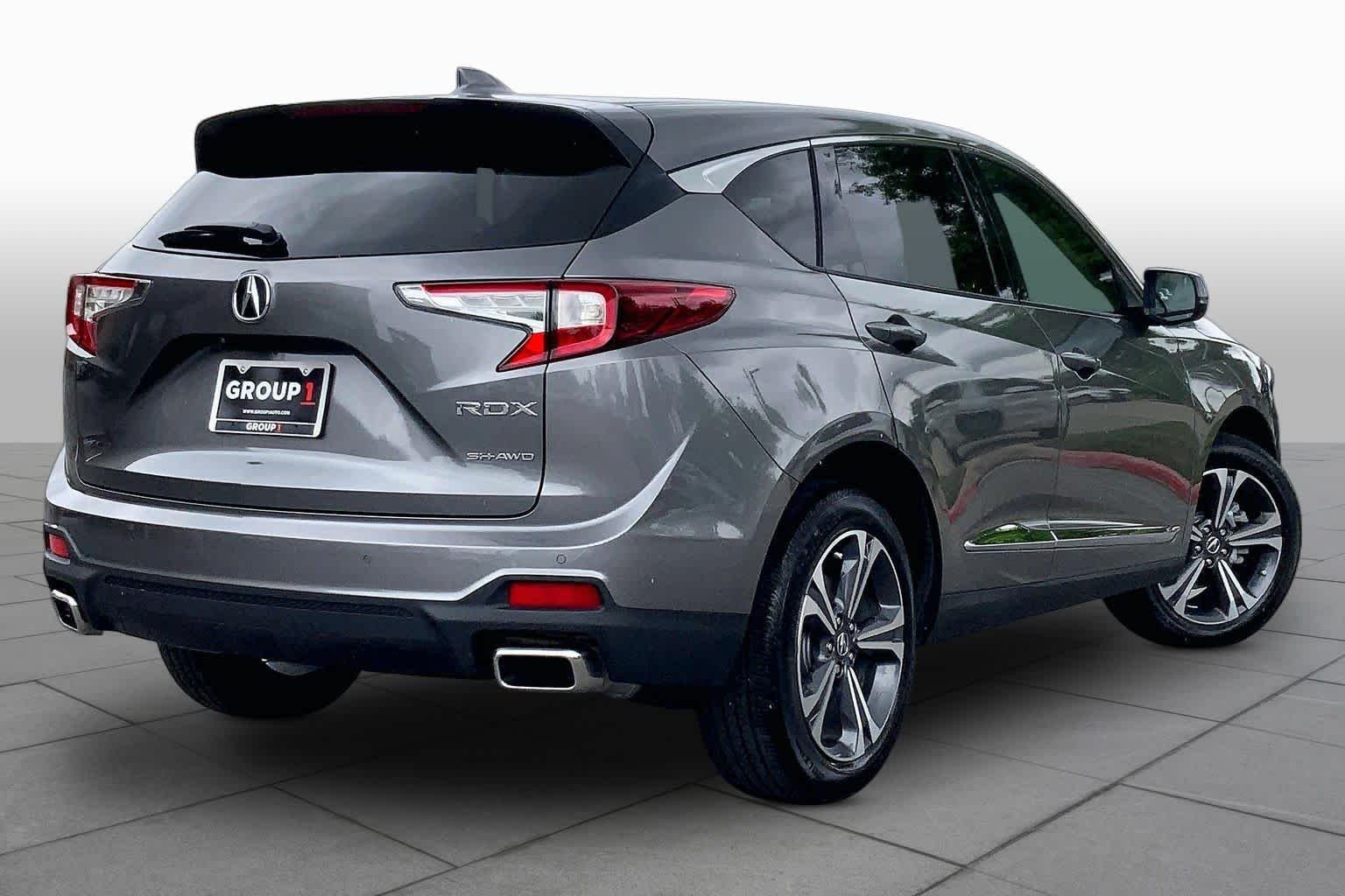 Used 2024 Liquid Carbon Metallic Acura w/Advance Package image 13