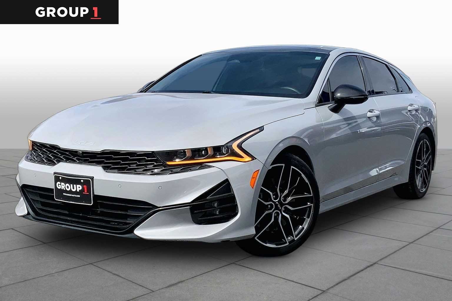 2023 Kia Optima GT FWD's photo