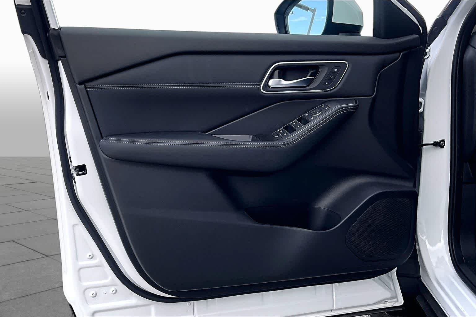 New 2026 EVEREST WH QBEG Nissan Platinum image 13