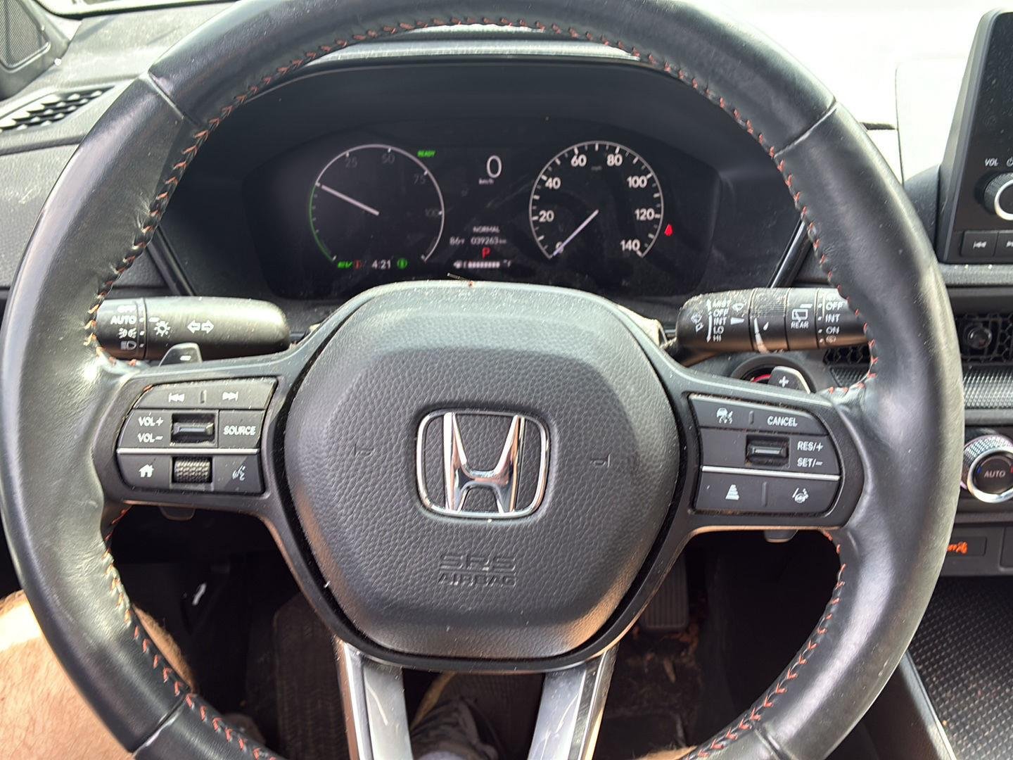 Certified Used 2024 Platinum White Pearl Honda Sport image 10