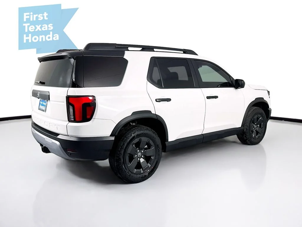 New 2026 Platinum White Pearl Honda RTL Towing image 8