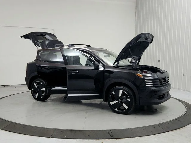 New 2026 Black Nissan SR image 9
