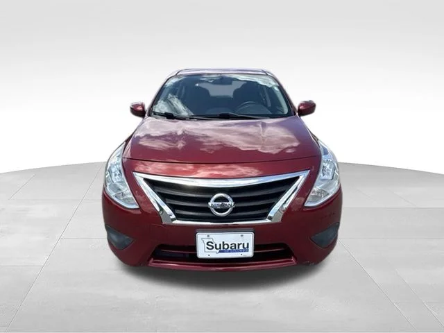 Used 2019 Red Nissan 1.6 SV image 2