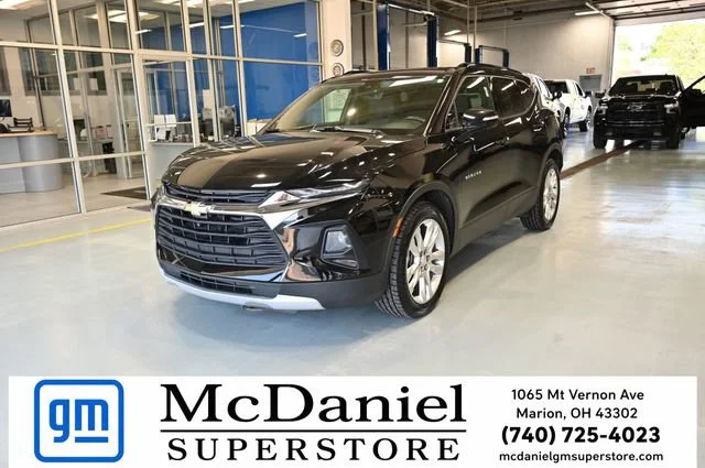 Used 2019 BLACK Chevrolet 3LT image 1