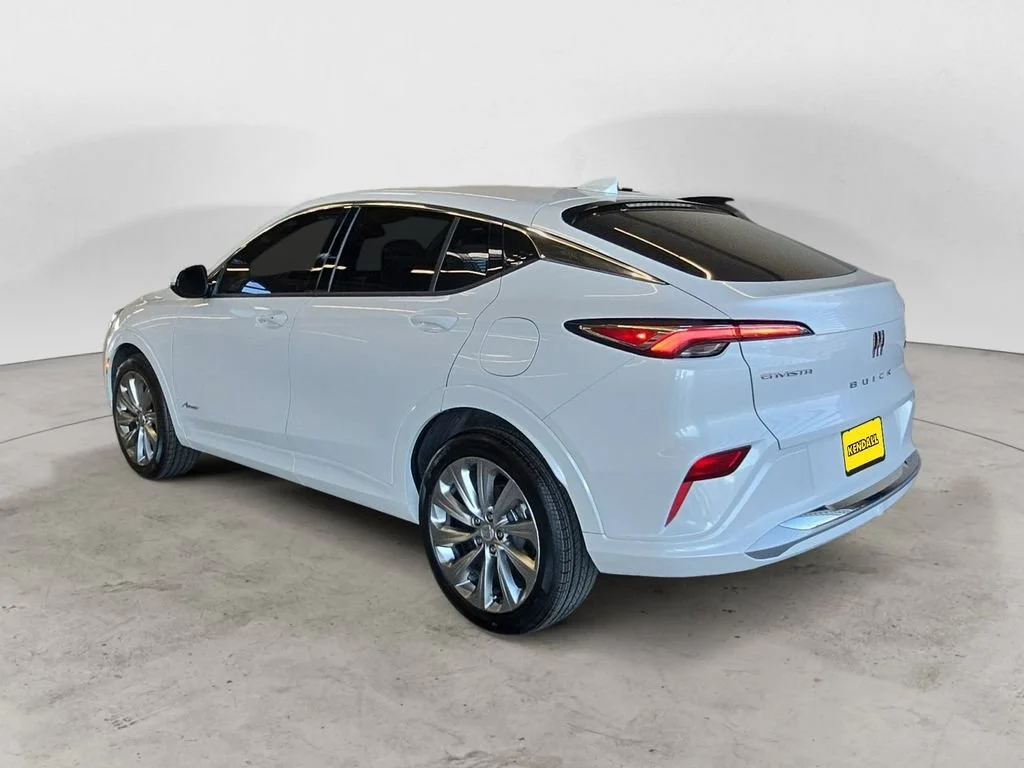 Certified Used 2024 White Frost Tricoat Buick Avenir image 11