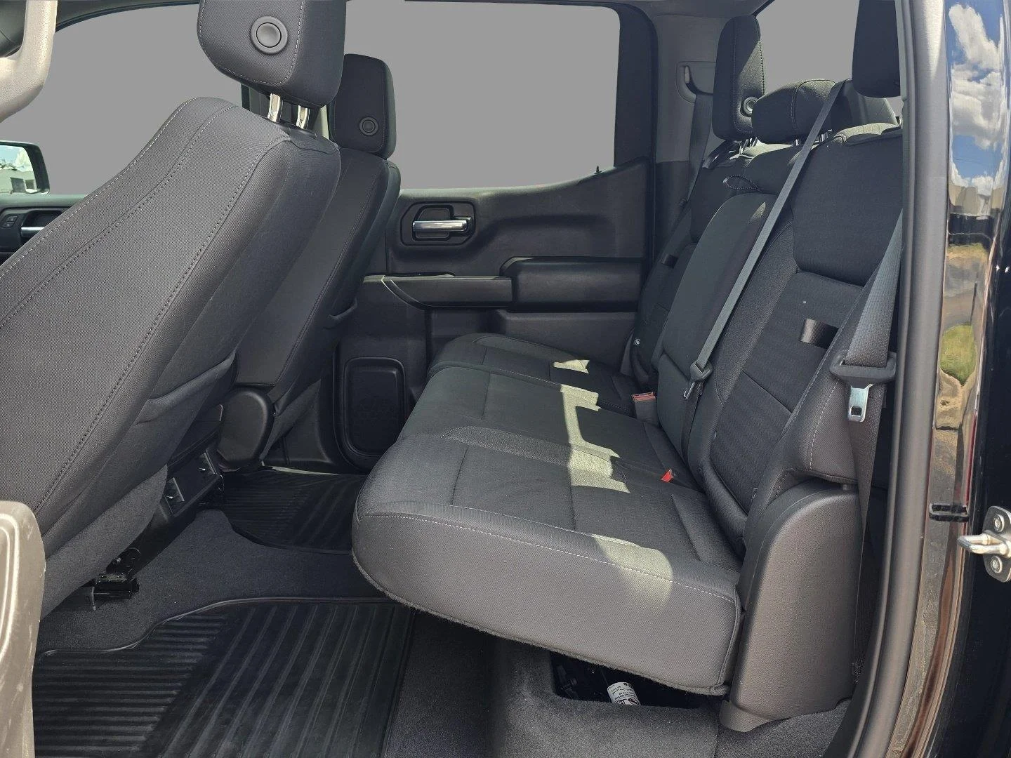 Used 2023 Black Chevrolet Custom image 28
