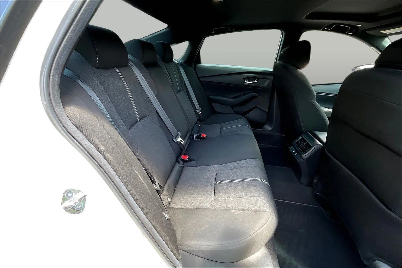 Used 2025 Platinum White Pearl Honda Sport image 16