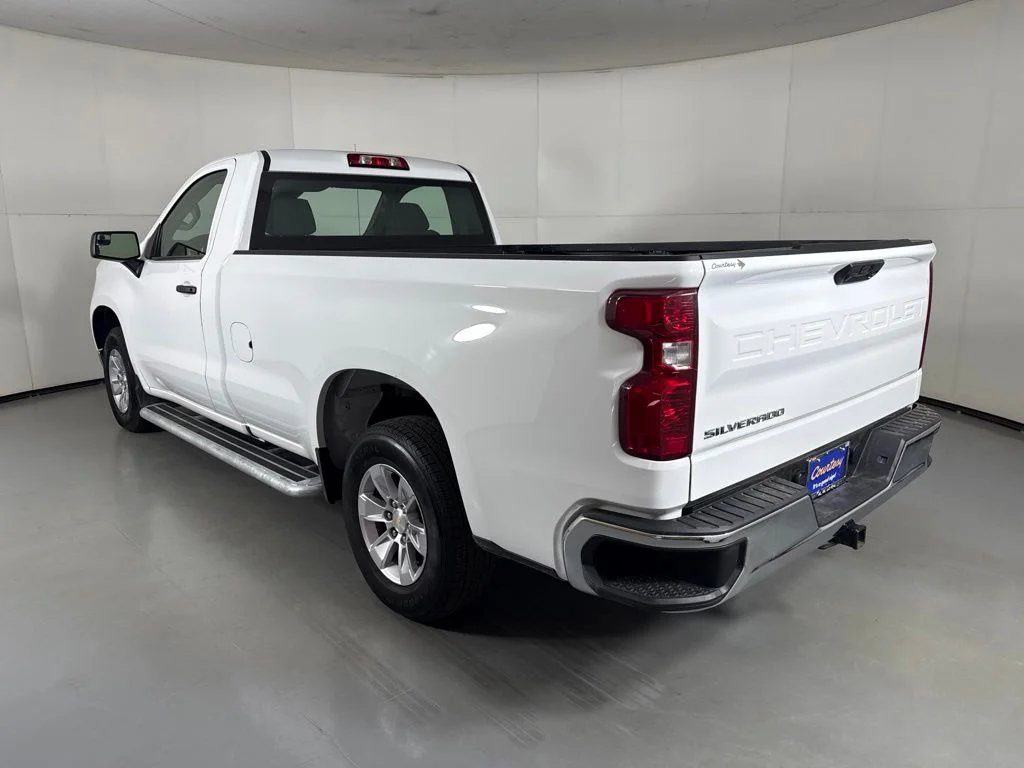 Used 2025 White Chevrolet WT image 7