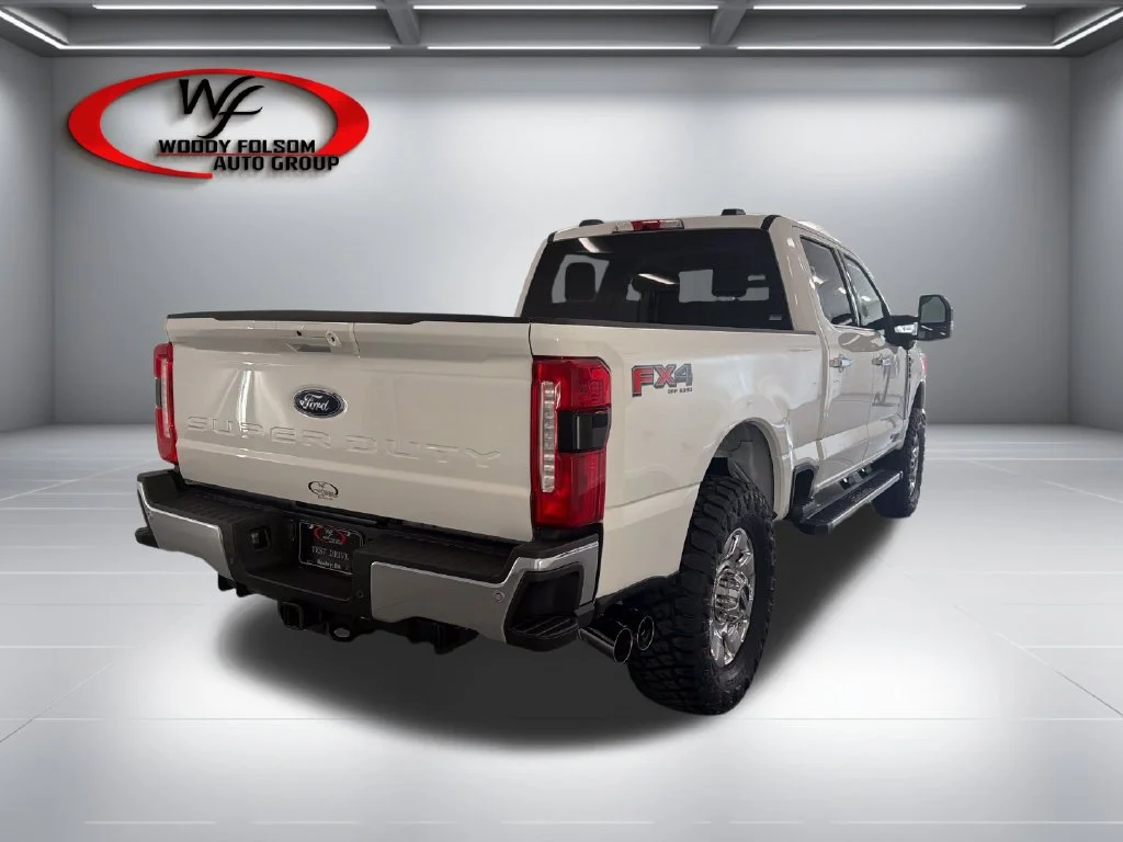 New 2026 Star White Metallic Tri-Coat Ford F-350® Lariat® image 5