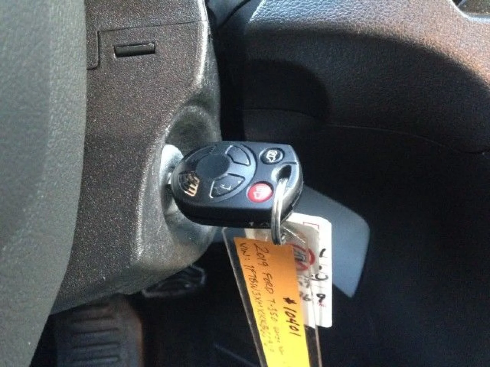 Used 2019 Oxford White Ford w/ rearCam image 56