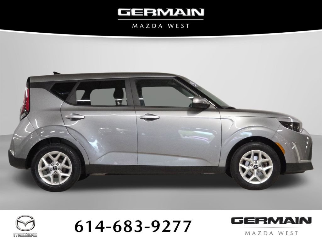Used 2024 Gray Kia LX image 7