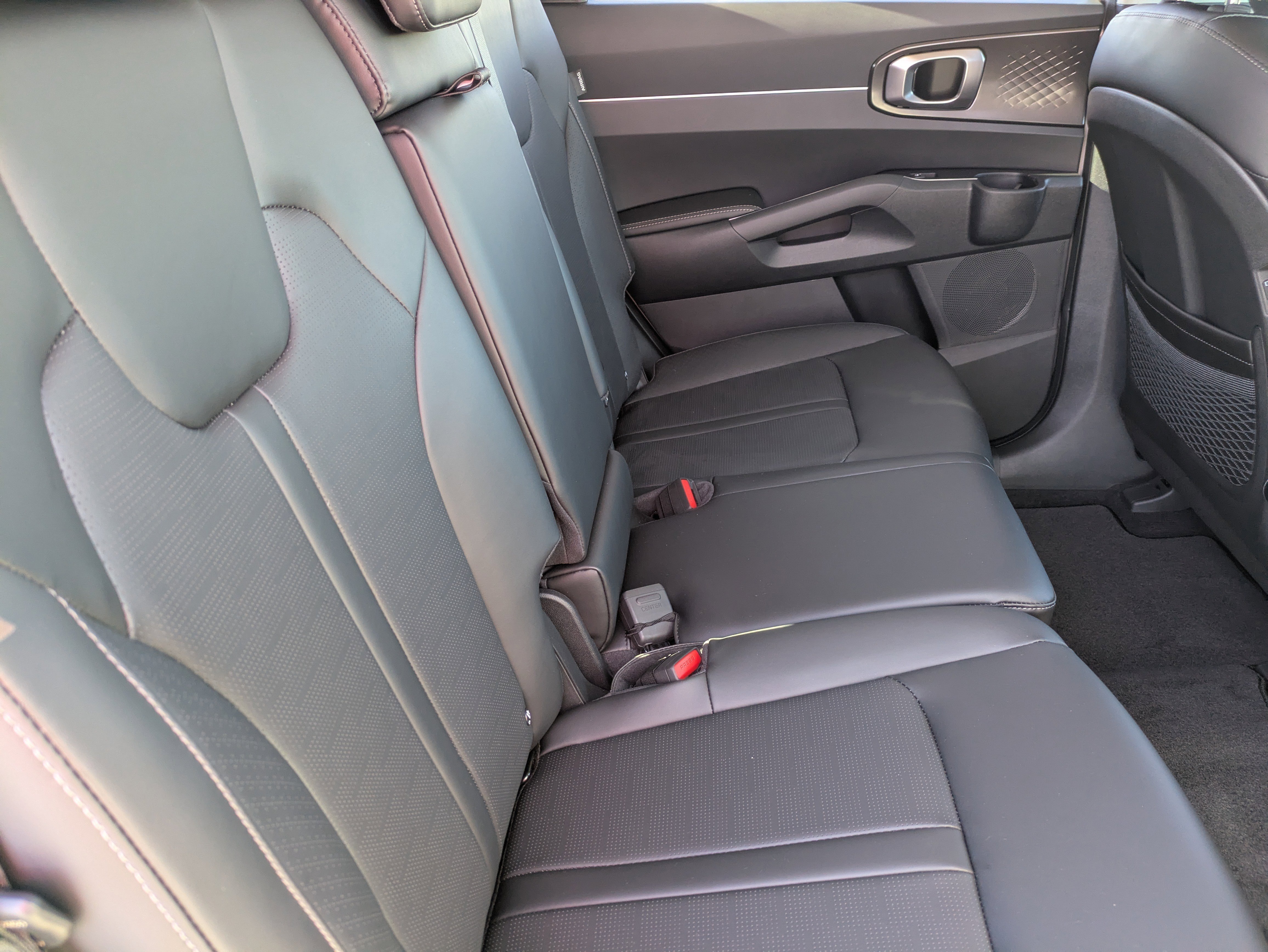 New 2026 Ivory Silver Kia S image 14