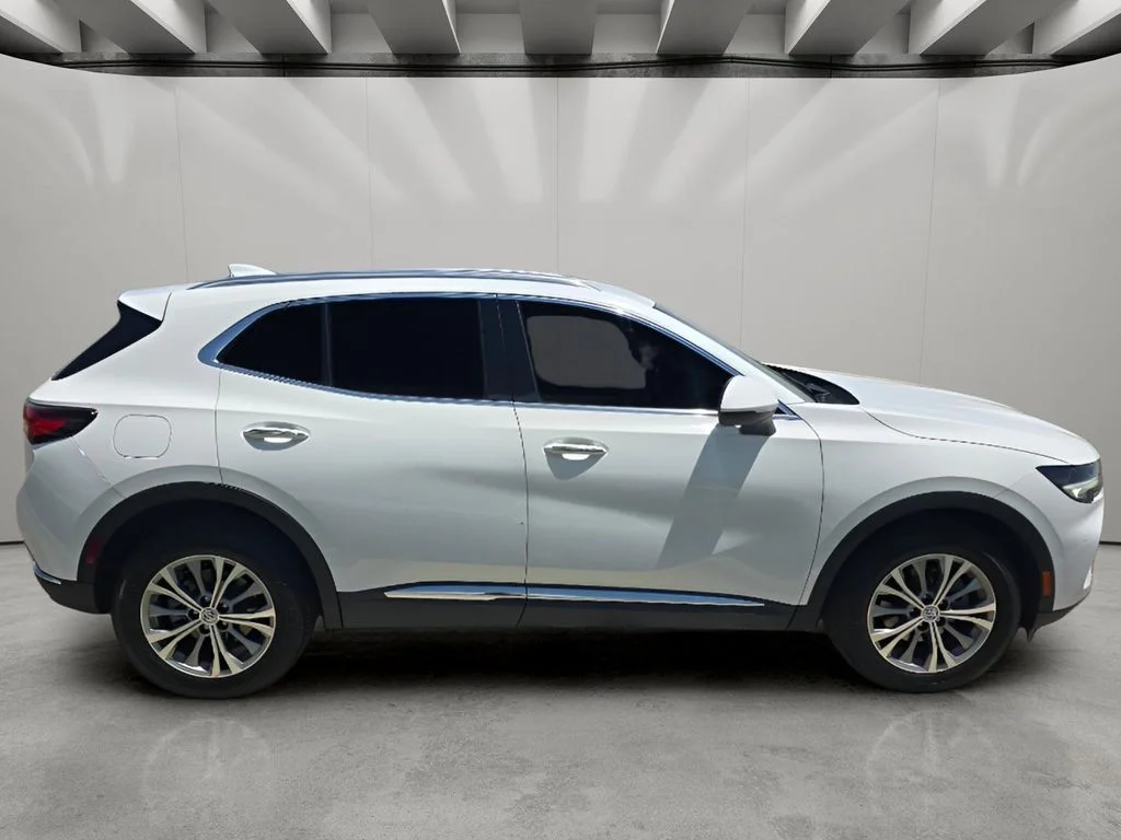 Used 2023 Summit White Buick Preferred image 6