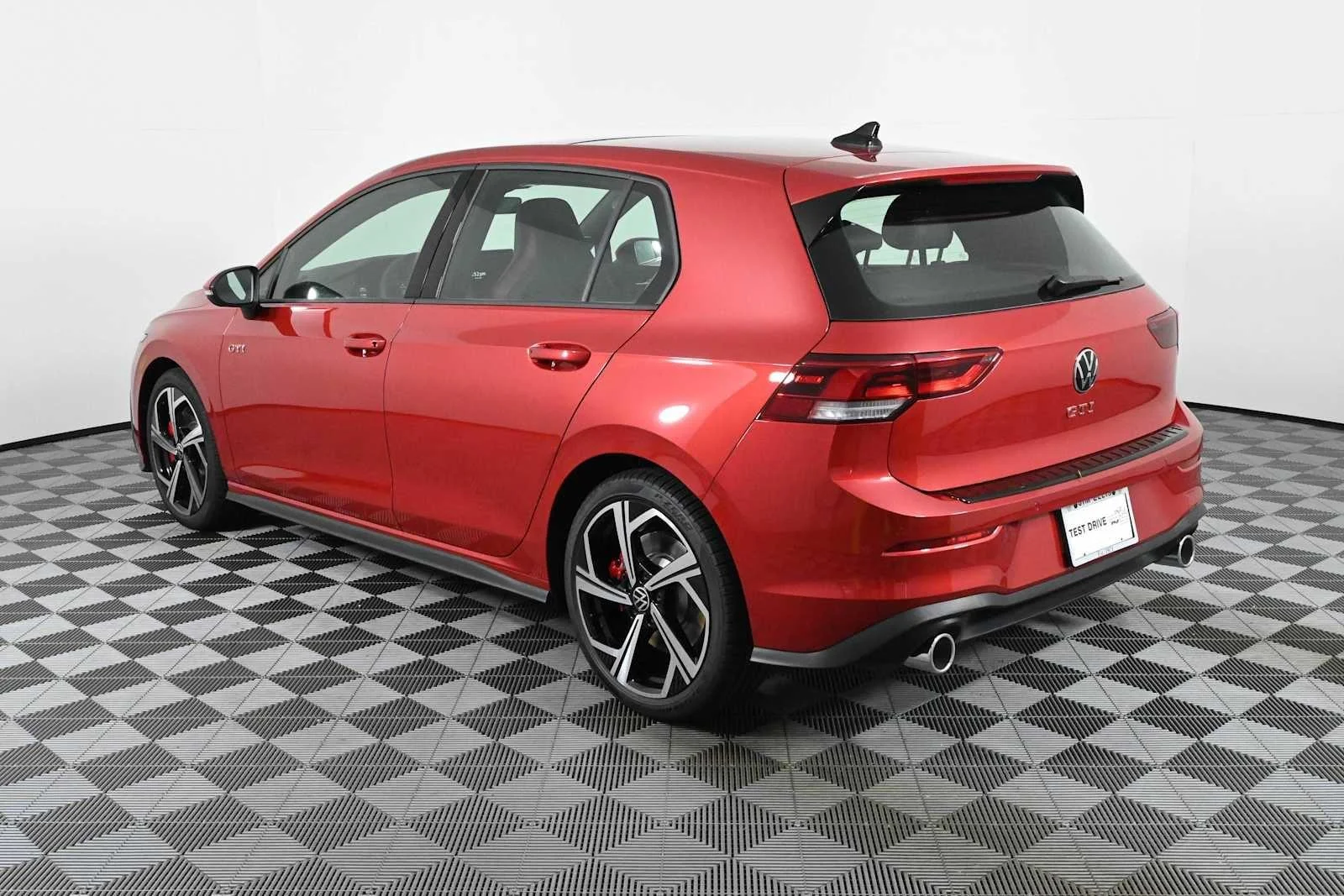 New 2026 Kings Red Metallic Volkswagen SE image 7