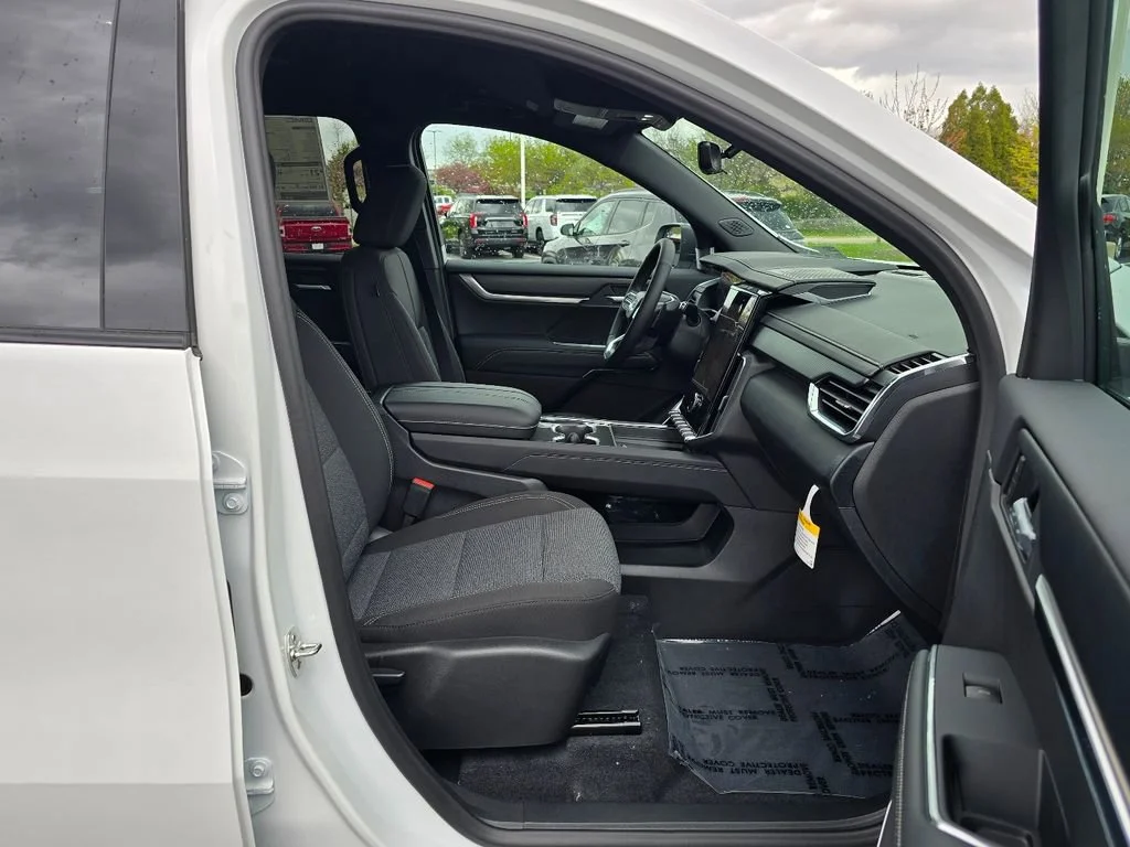2026 GMC Acadia Elevation - Photo 36