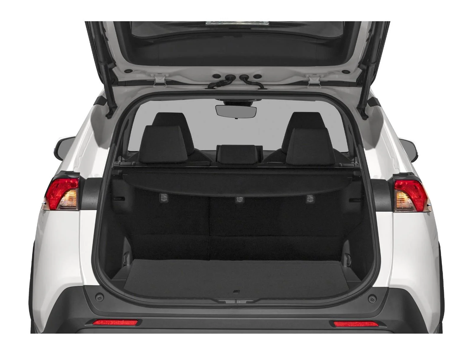 Used 2022 Silver Sky Metallic Toyota XLE image 6