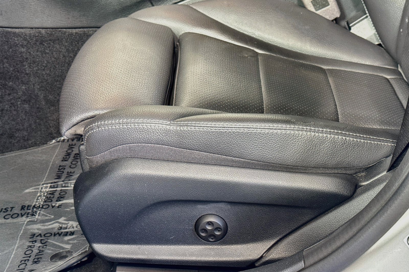 Used 2020 Iridium Silver Metallic Mercedes-Benz C 300 image 18