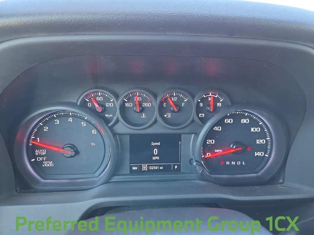 Used 2022 Blue Chevrolet Custom image 19