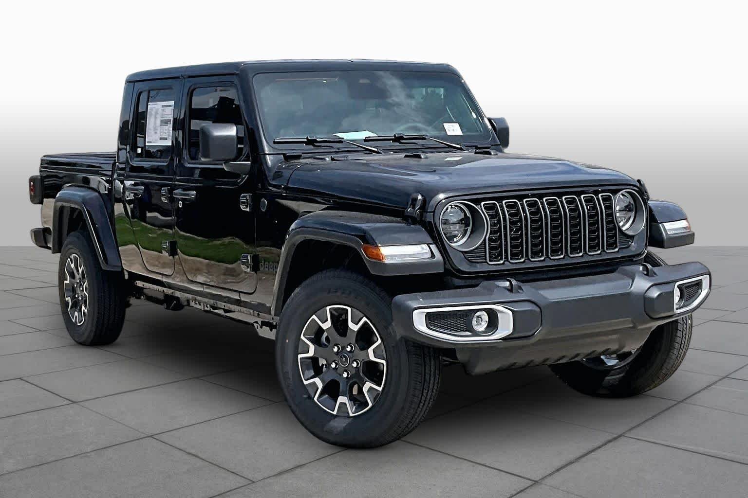 New 2026 Black Clear-Coat Exterior Paint Jeep Sahara image 3