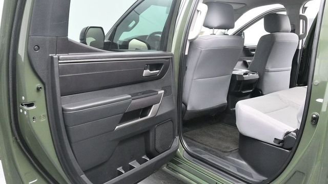 Used 2022 Green Toyota SR5 image 17