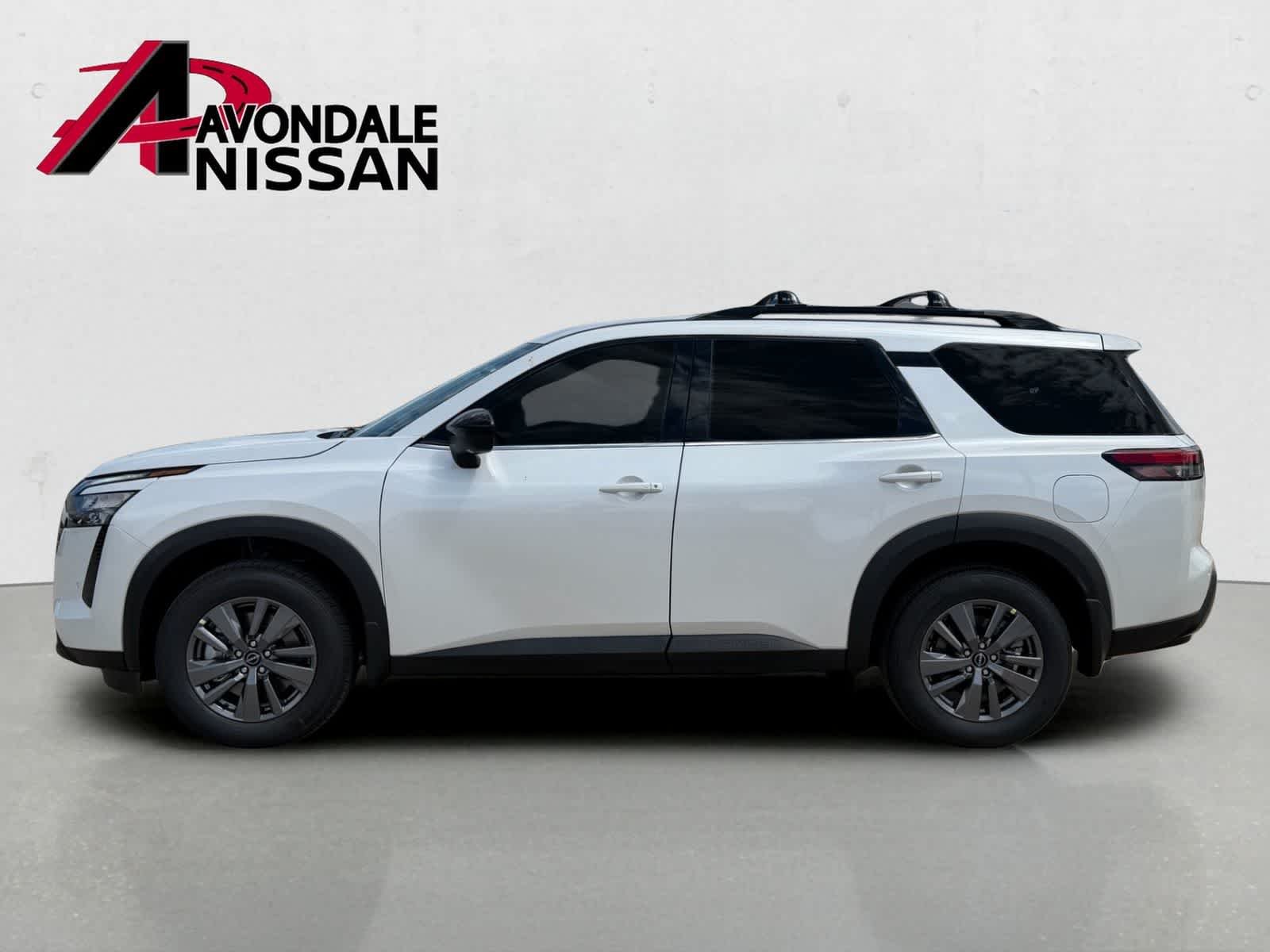 New 2026 Everest White Pearl TriCoat Nissan SV image 4