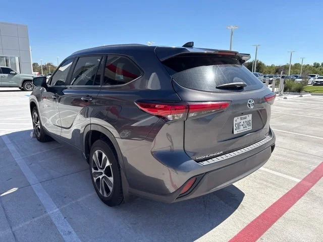 Used 2023 Gray Toyota XLE image 2