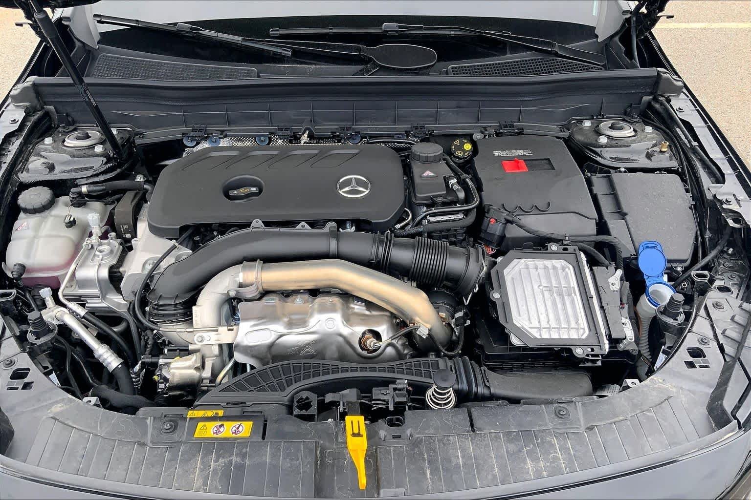 New 2026 Night Black Mercedes-Benz GLB 250 image 15