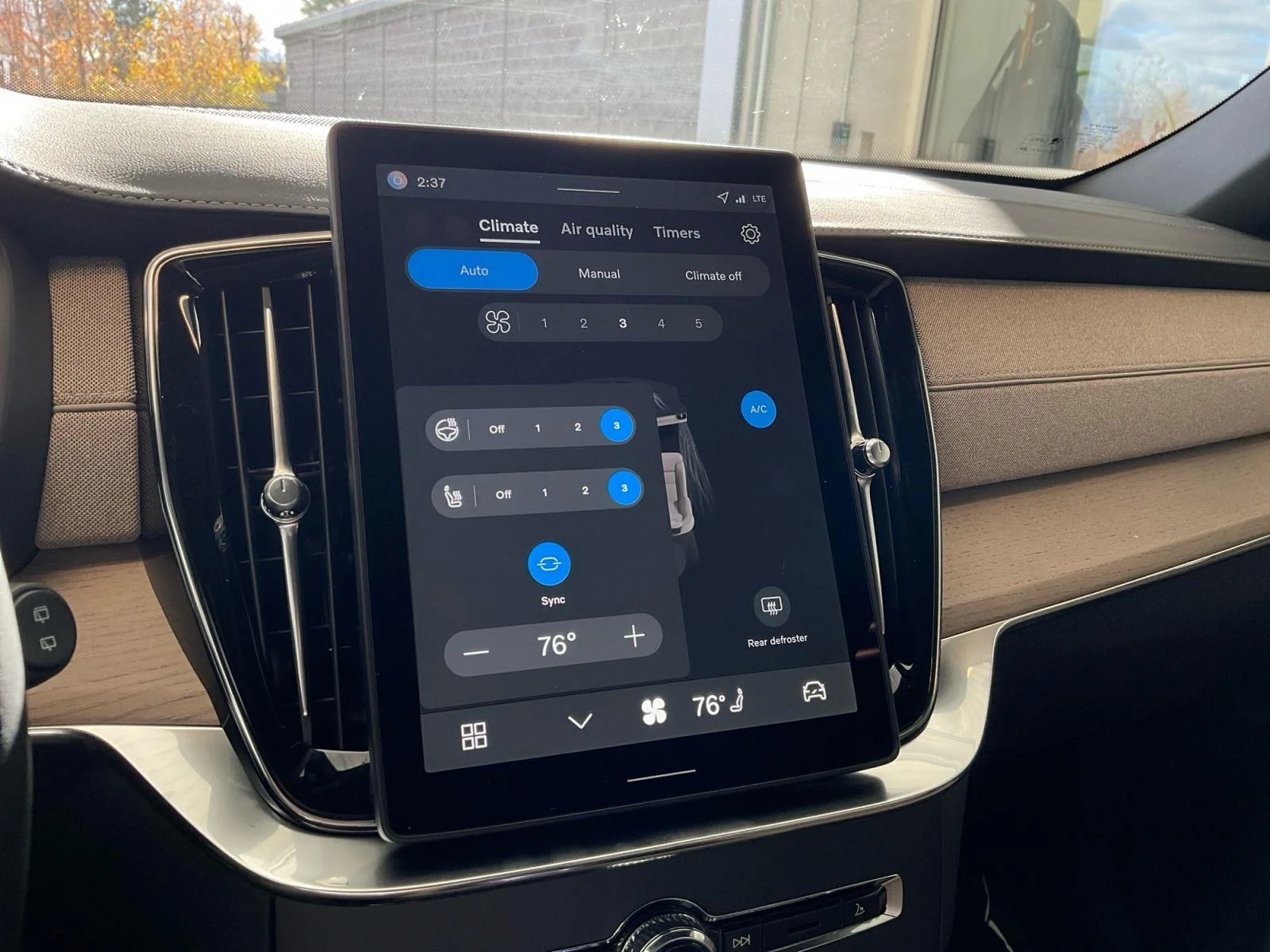 2026 Volvo XC90 Plus - Photo 23