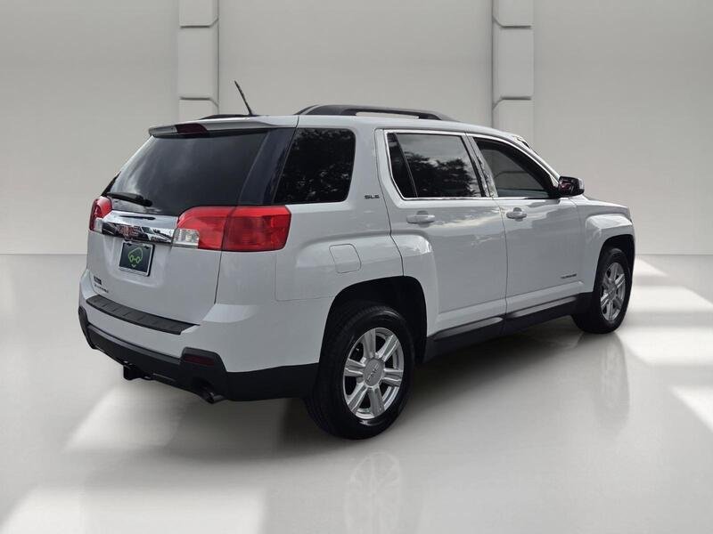 Used 2014 Summit White GMC FWD 4DR SLE W/SLE-2 image 5