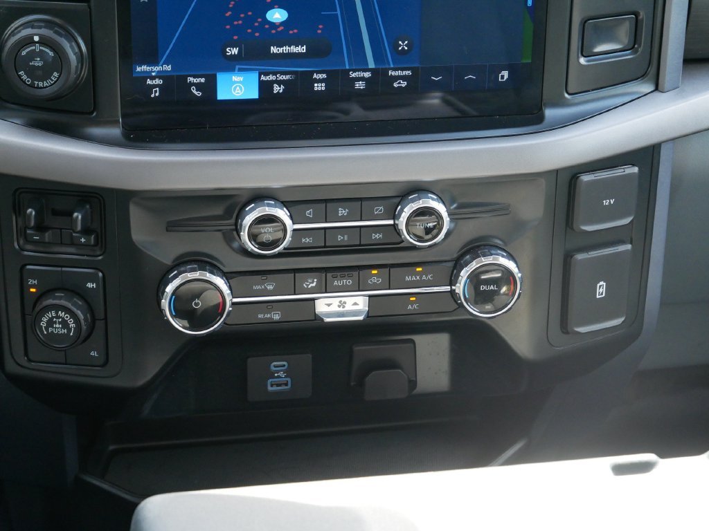 Used 2024 White Ford XLT image 15
