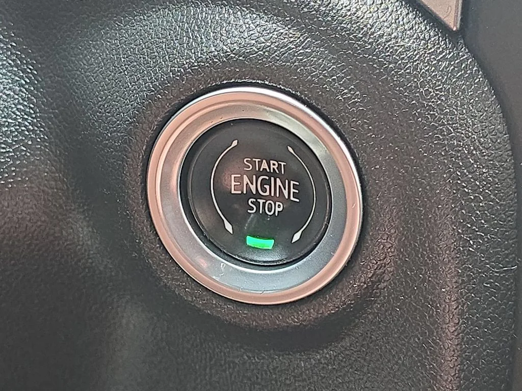 Used 2019 Brown Chevrolet LT image 30