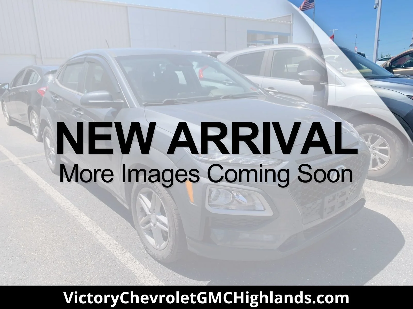 Used 2020 Gray Hyundai SE image 1