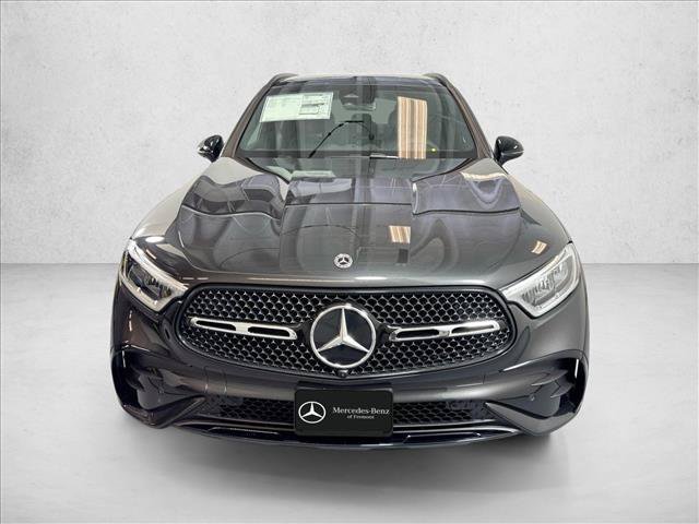 New 2026 Graphite Grey Metallic Mercedes-Benz GLC 300 image 32