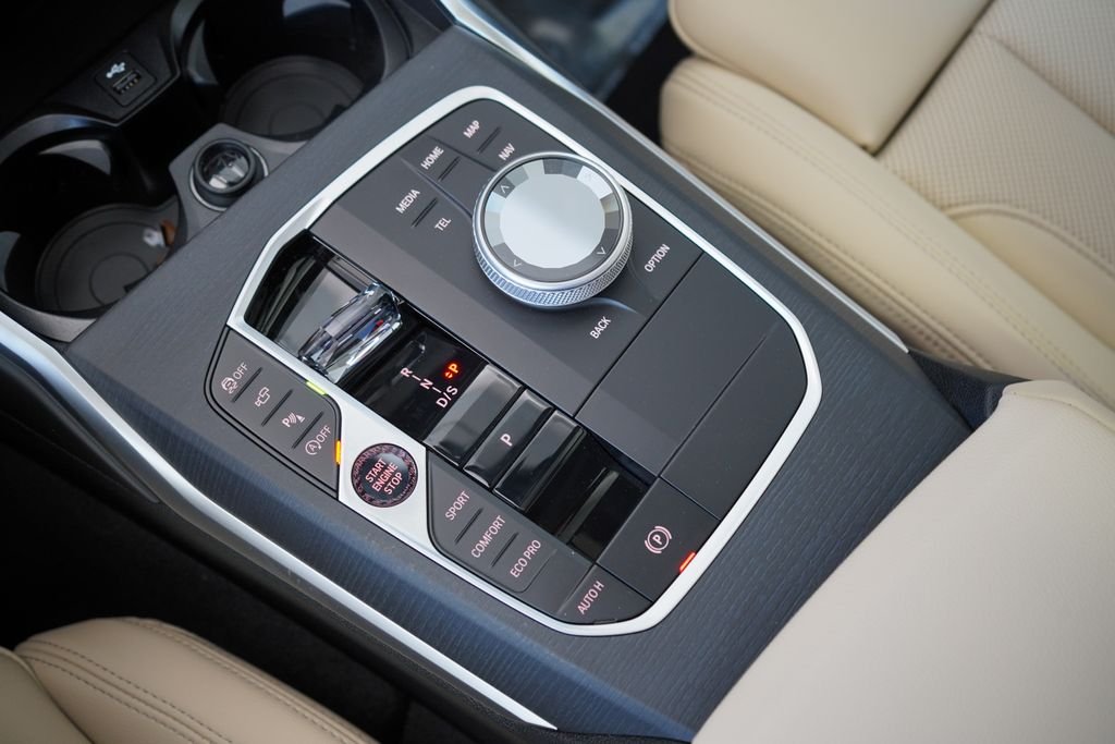 Used 2026 White Metallic BMW 430i Gran Coupe image 18