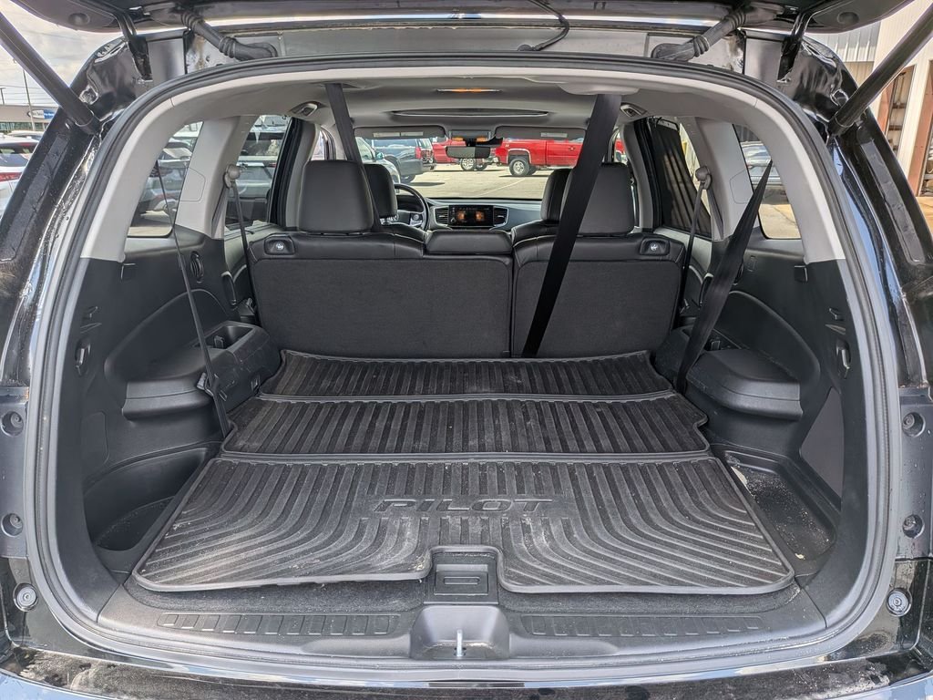 Used 2022 Black Honda EX-L image 21